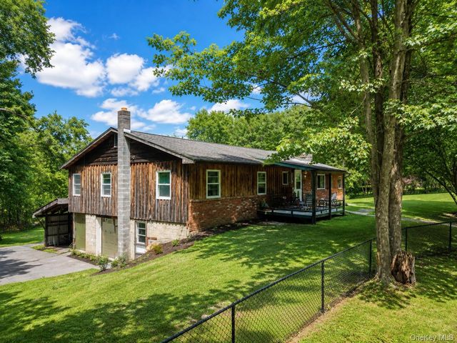 740 Wallkill Avenue, Pine Bush, NY 12589