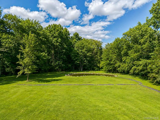 740 Wallkill Avenue, Pine Bush, NY 12589