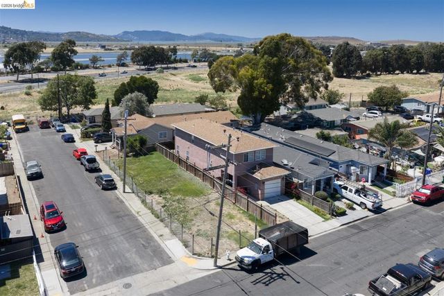 1241 Battery Street, Richmond, CA 94801