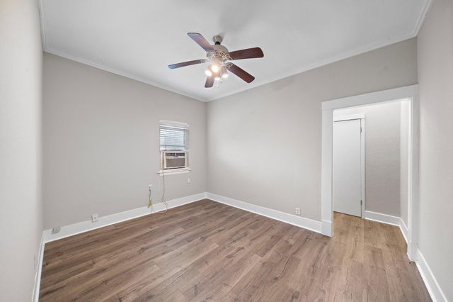 4618 Mckinney Street 2, Houston, TX 77023