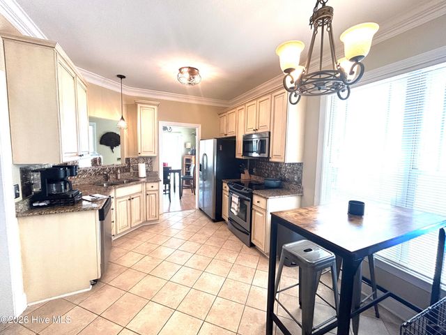 2116 Tulls Cove Road, Winterville, NC 28590