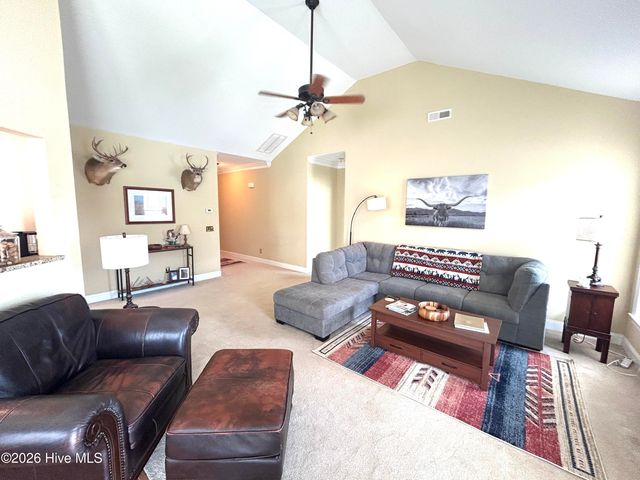2116 Tulls Cove Road, Winterville, NC 28590