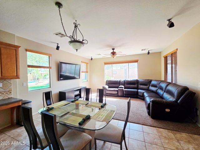 5031 S MARBLE Street, Gilbert, AZ 85298