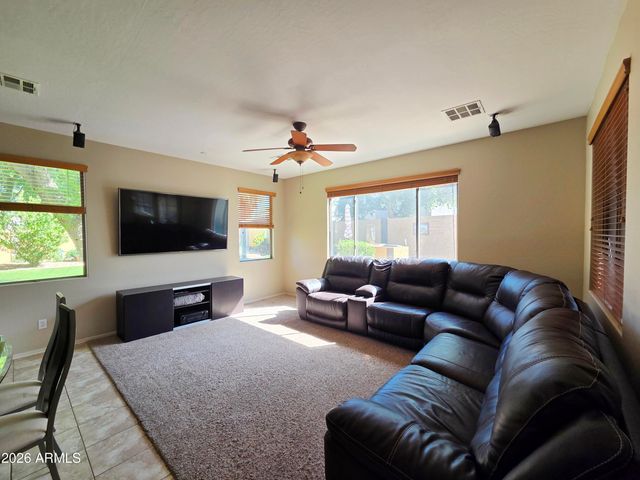 5031 S MARBLE Street, Gilbert, AZ 85298