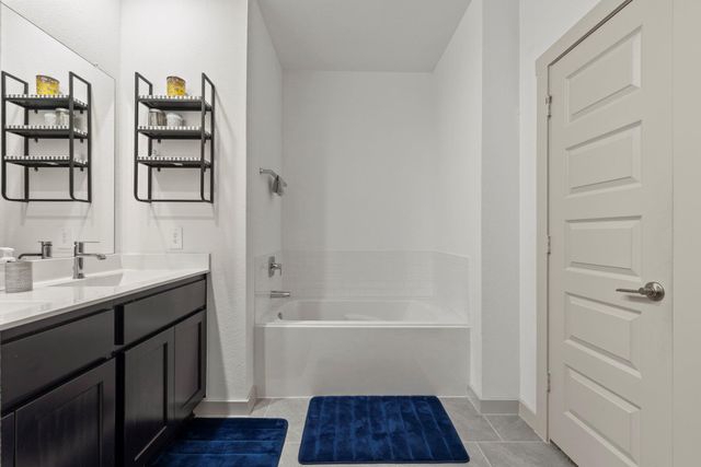 811 Maplewood Drive, League City, TX 77573