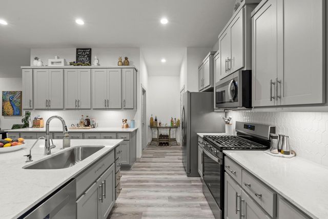 811 Maplewood Drive, League City, TX 77573