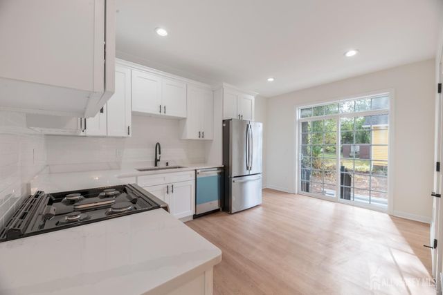 1758 S 2nd Street, Piscataway, NJ 08854