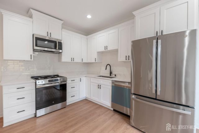 1758 S 2nd Street, Piscataway, NJ 08854