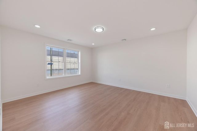 1758 S 2nd Street, Piscataway, NJ 08854