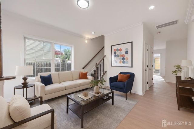 1758 S 2nd Street, Piscataway, NJ 08854