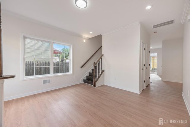 1758 S 2nd Street, Piscataway, NJ 08854