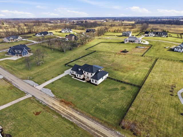 162 Hidden Creek Drive, Georgetown, KY 40324