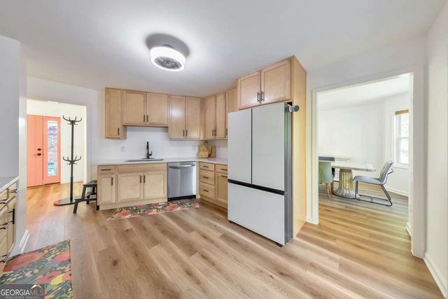 1095 Ashlin Drive, Woodstock, GA 30188