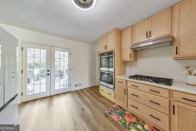 1095 Ashlin Drive, Woodstock, GA 30188