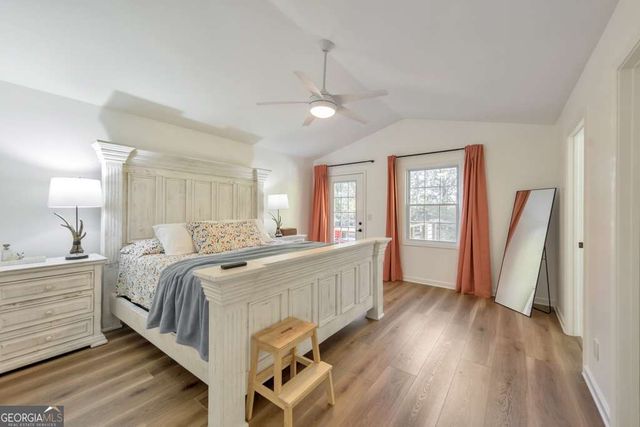 1095 Ashlin Drive, Woodstock, GA 30188