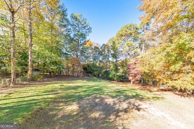 1095 Ashlin Drive, Woodstock, GA 30188