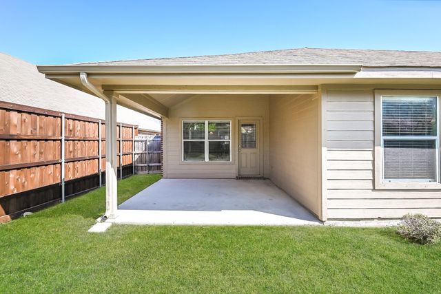 215 Mulberry Drive, Fate, TX 75087
