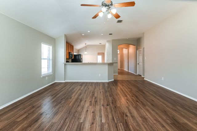 215 Mulberry Drive, Fate, TX 75087