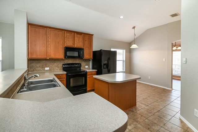 215 Mulberry Drive, Fate, TX 75087