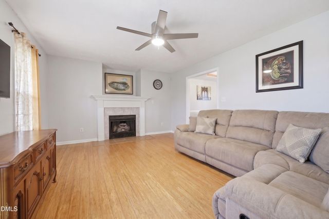 81 Macon Court W, Sanford, NC 27332