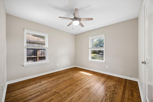 2214 Bron Holly Drive, Houston, TX 77018