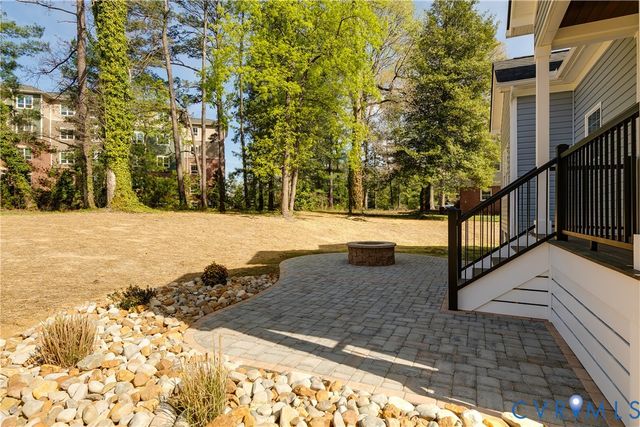 8170 N Mayfield Ln, Mechanicsville, VA 23111