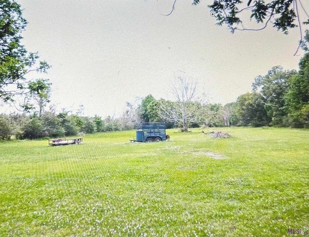 21321 Samuels Rd, Zachary, LA 70791