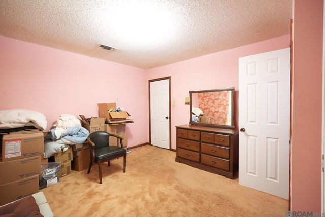 21321 Samuels Rd, Zachary, LA 70791