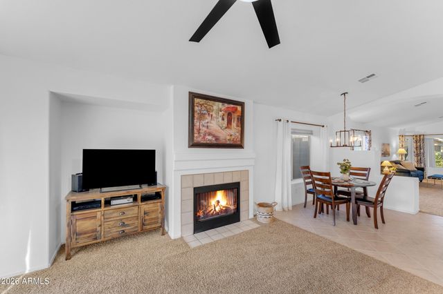 5212 W BUFFALO Street, Chandler, AZ 85226