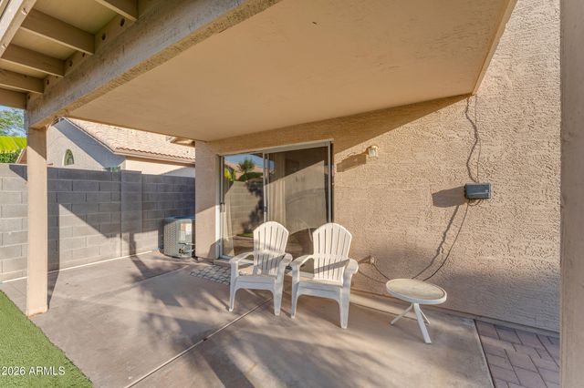 5212 W BUFFALO Street, Chandler, AZ 85226