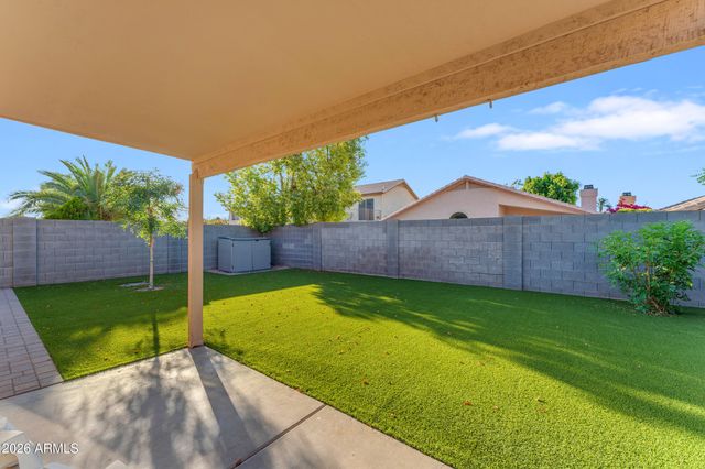 5212 W BUFFALO Street, Chandler, AZ 85226