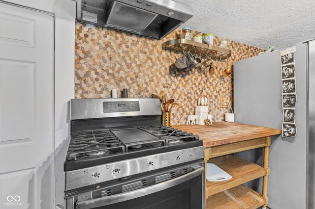 42 E Brookville Road, Fountaintown, IN 46130