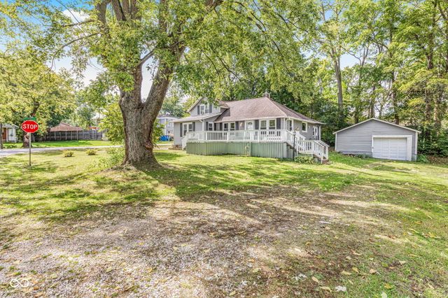 42 E Brookville Road, Fountaintown, IN 46130