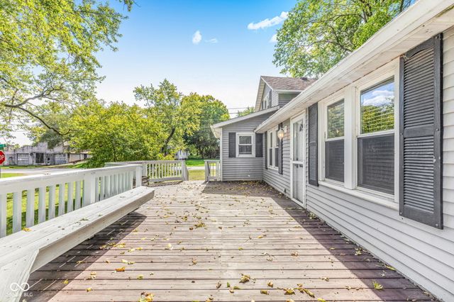 42 E Brookville Road, Fountaintown, IN 46130