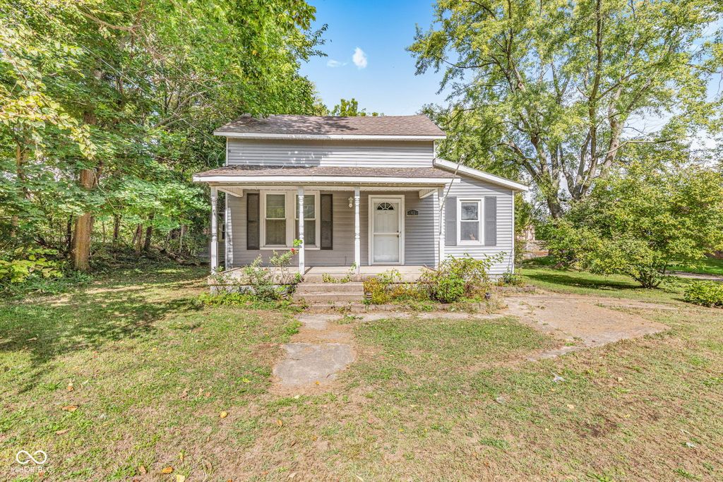 42 E Brookville Road, Fountaintown, IN 46130