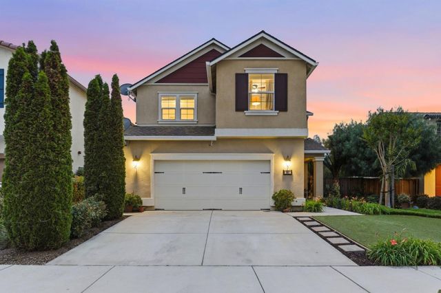 301 Promise Way, Hollister, CA 95023