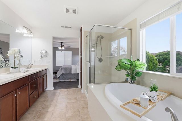 301 Promise Way, Hollister, CA 95023