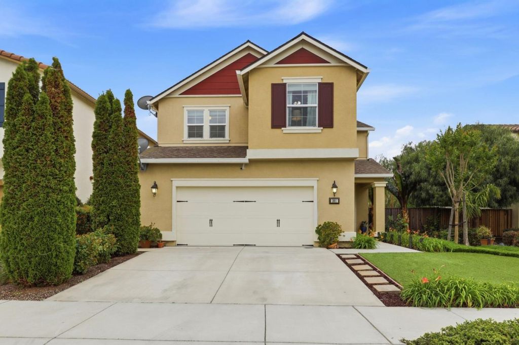 301 Promise Way, Hollister, CA 95023