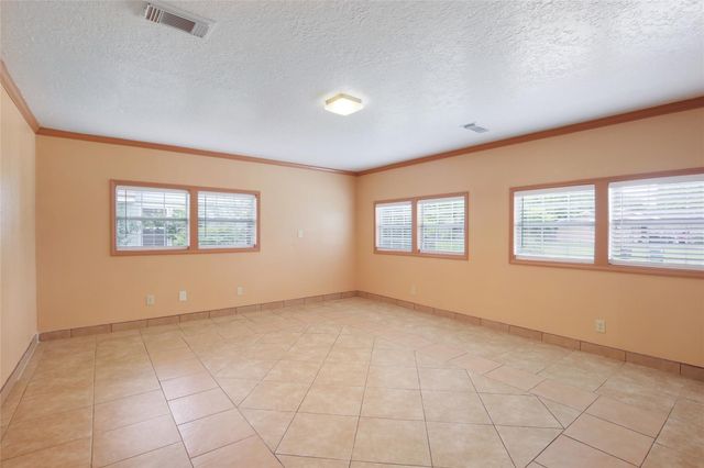 6923 Leader St Street, Houston, TX 77074