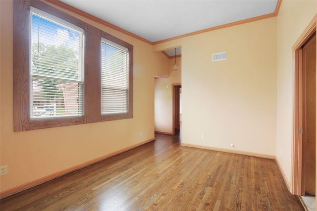 6923 Leader St Street, Houston, TX 77074
