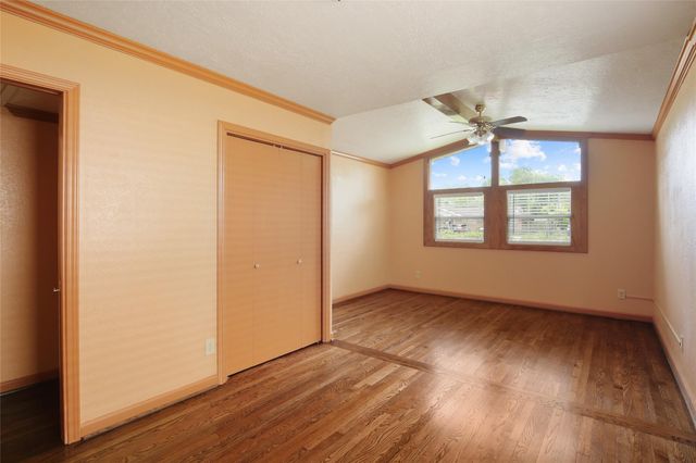 6923 Leader St Street, Houston, TX 77074