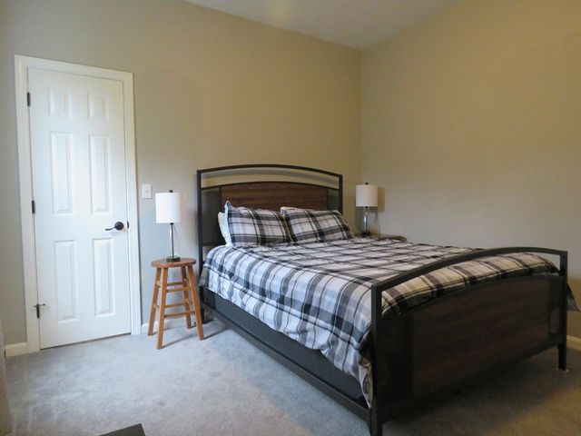 26 Edward St, New Bedford, MA 02740
