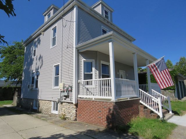 26 Edward St, New Bedford, MA 02740