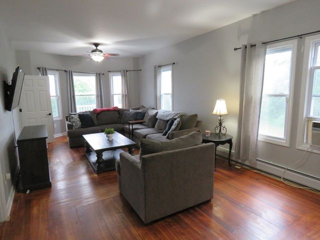 26 Edward St, New Bedford, MA 02740