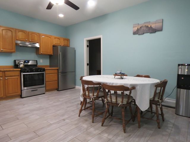 26 Edward St, New Bedford, MA 02740