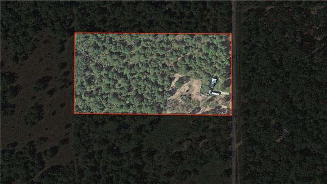 9486 Puddin Lane, Madisonville, TX 77864