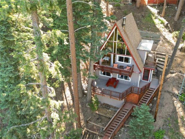 31661 Wagon Wheel, Running Springs, CA 92382
