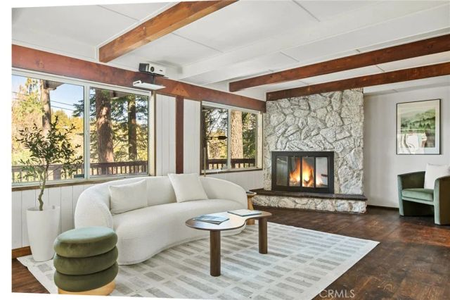 31661 Wagon Wheel, Running Springs, CA 92382
