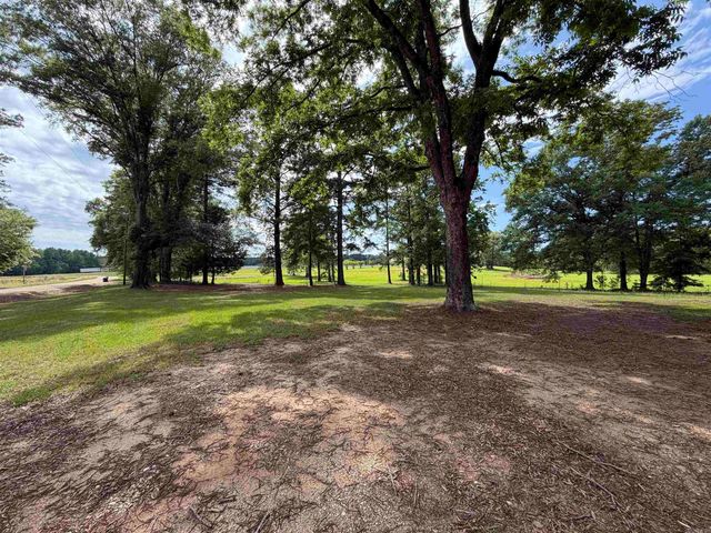 406 Bradley Road 69, Hermitage, AR 71647