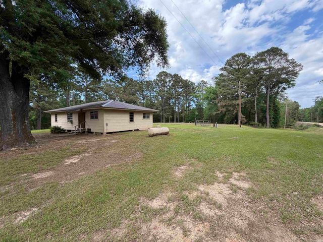 406 Bradley Road 69, Hermitage, AR 71647